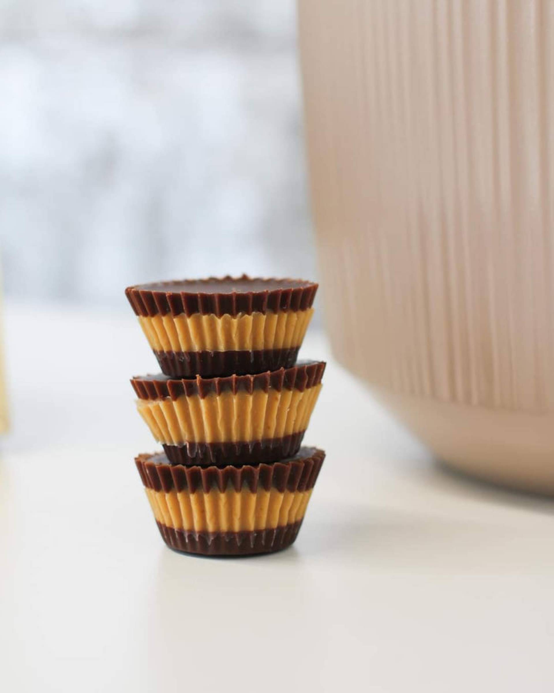 Hear Me Raw! Peanut Butter Cups